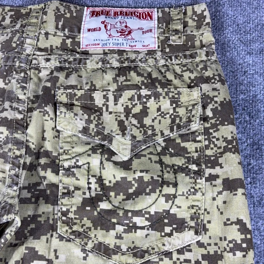 True Religion Joey Super T Mens 38 Digital Camo Flare Jeans Made in USA Rare